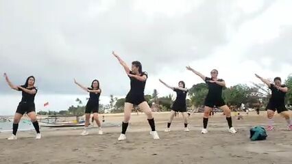 Senam Santai Di Pantai, Musik DJ Slow