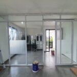 Pengerjaan Jasa Pasang Kusen Aluminium Komplek Cimincrang Town House Bandung
