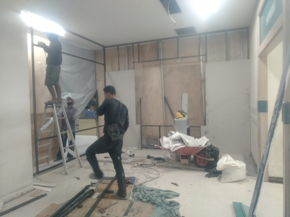Pengerjaan Jasa Pasang Sekat Ruangan Partisi Gypsum Rumah Sakit Immanuel Bandung