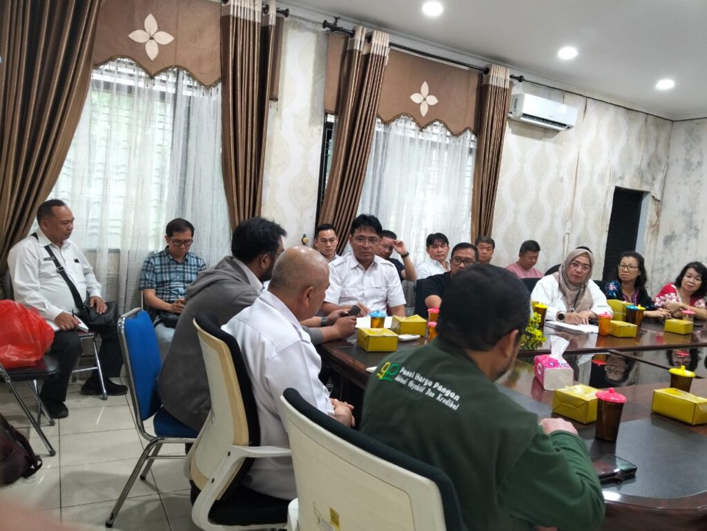 Penyaluran Jagung SPHP Bantu Peternak Hadapi Tingginya Harga Pakan