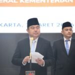 Lantik 64 Pejabat, Sekjen Kemendagri Tekankan Semangat Baru dan Kontribusi Terbaik