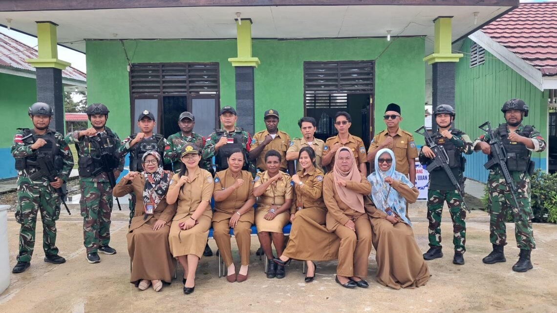 Upacara Pembukaan Ujian Nasional SMP di Ujung Timur Indonesia Berlangsung Khidmat Bersama TNI