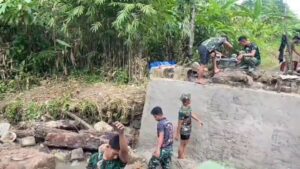 Satgas Bakti TNI Bangun Jembatan Beton di Nias, Wujudkan Akses Aman bagi Warga